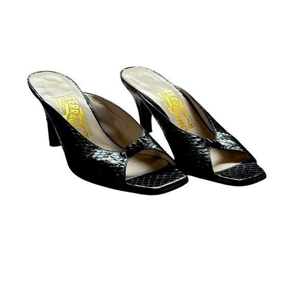 Vintage Salvatore Ferragamo Black Snakeskin Heels / Mules – Size 7.5 (Run Small) - Picture 2 of 7